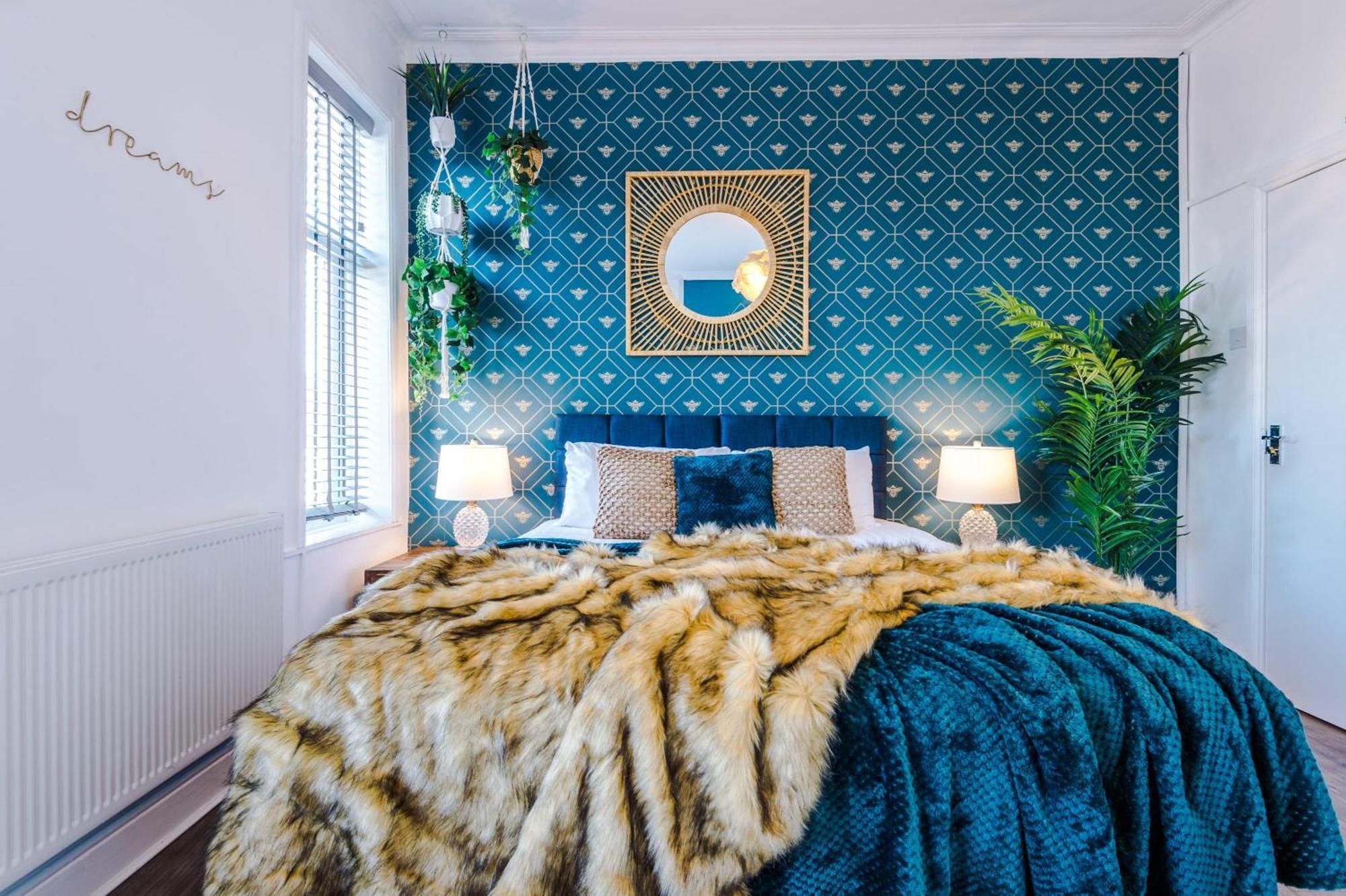 מנצ'סטר R&R At A Character Victorian Home מראה חיצוני תמונה